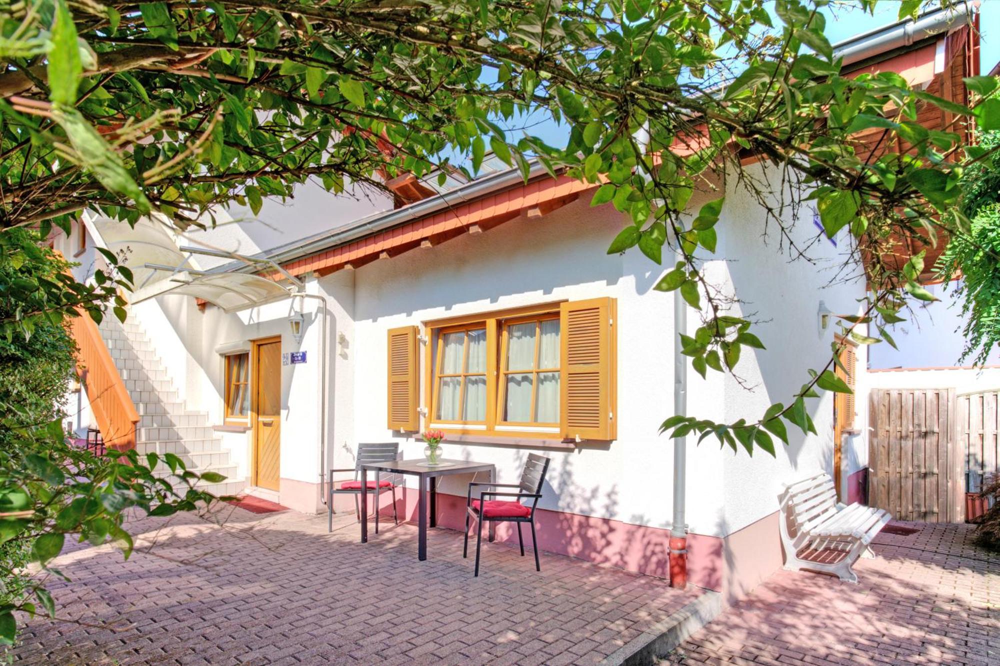 באן Apartment Landhotel Zum Storchennest מראה חיצוני תמונה
